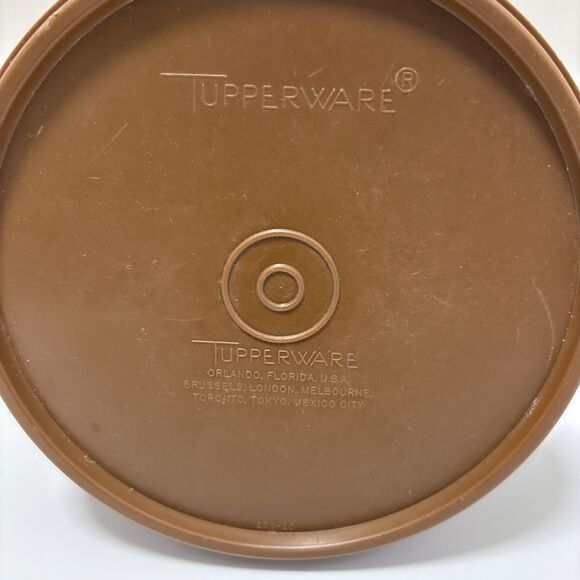 Vintage Tupperware Brown Coffee Canister with Lid – 1970s Retro Kitchen Storage - Picture 2 of 8